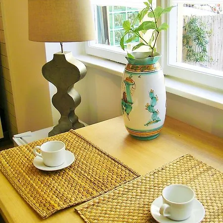 Studio Seneca Apartment *